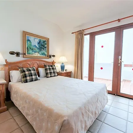 Aparthotel Beverly Hills - Excel & Los Cristianos (Tenerife)