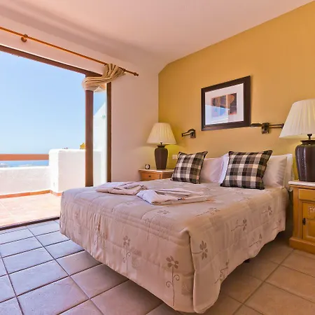 Ona Beverly Hills Aparthotel