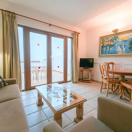 Ona Beverly Hills 4*