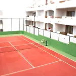 Ona Beverly Hills לוס כריסטיאנוס