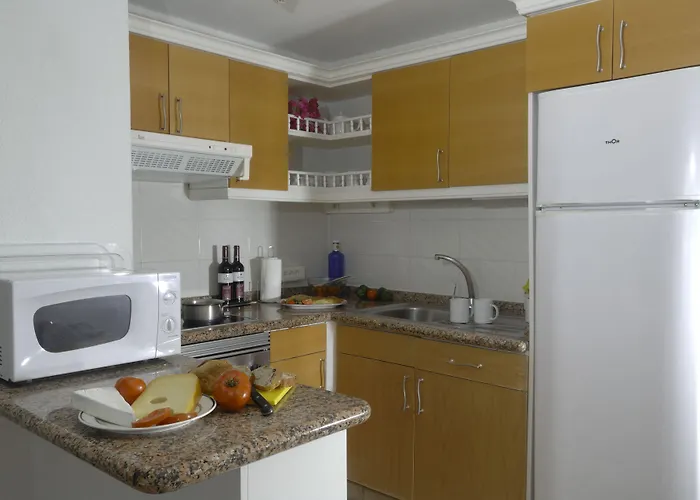 Ona Beverly Hills 4*