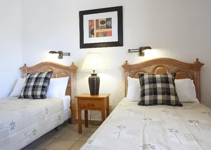 Ona Beverly Hills Aparthotel